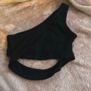 Black one sleeve crop tank
